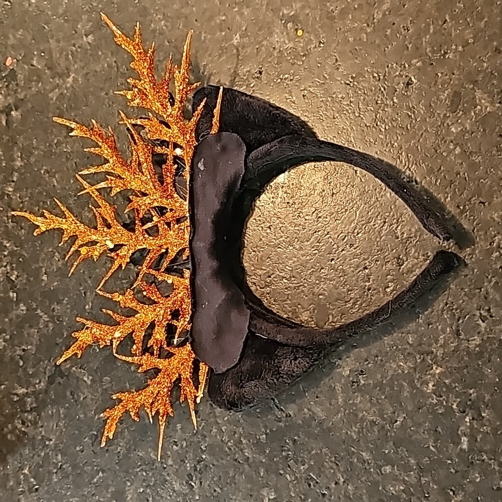 Hand decorated Halloween cat ear head band in black & orange - Picture 6 of 6